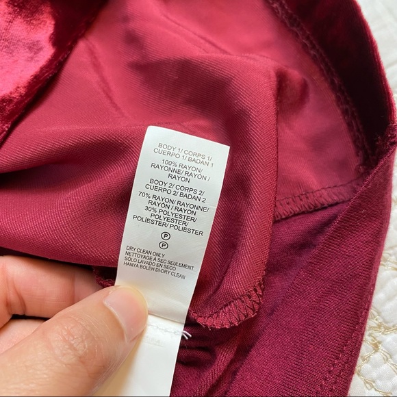 NEW Lucky Brand red velvet short sleeve shirt - Picture 4 of 6